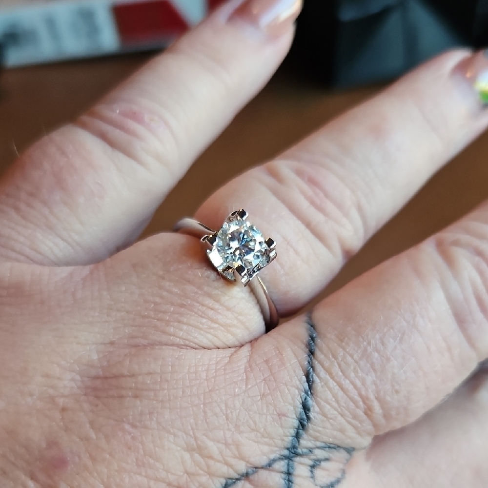 Moissanite Silver Ring - image 2